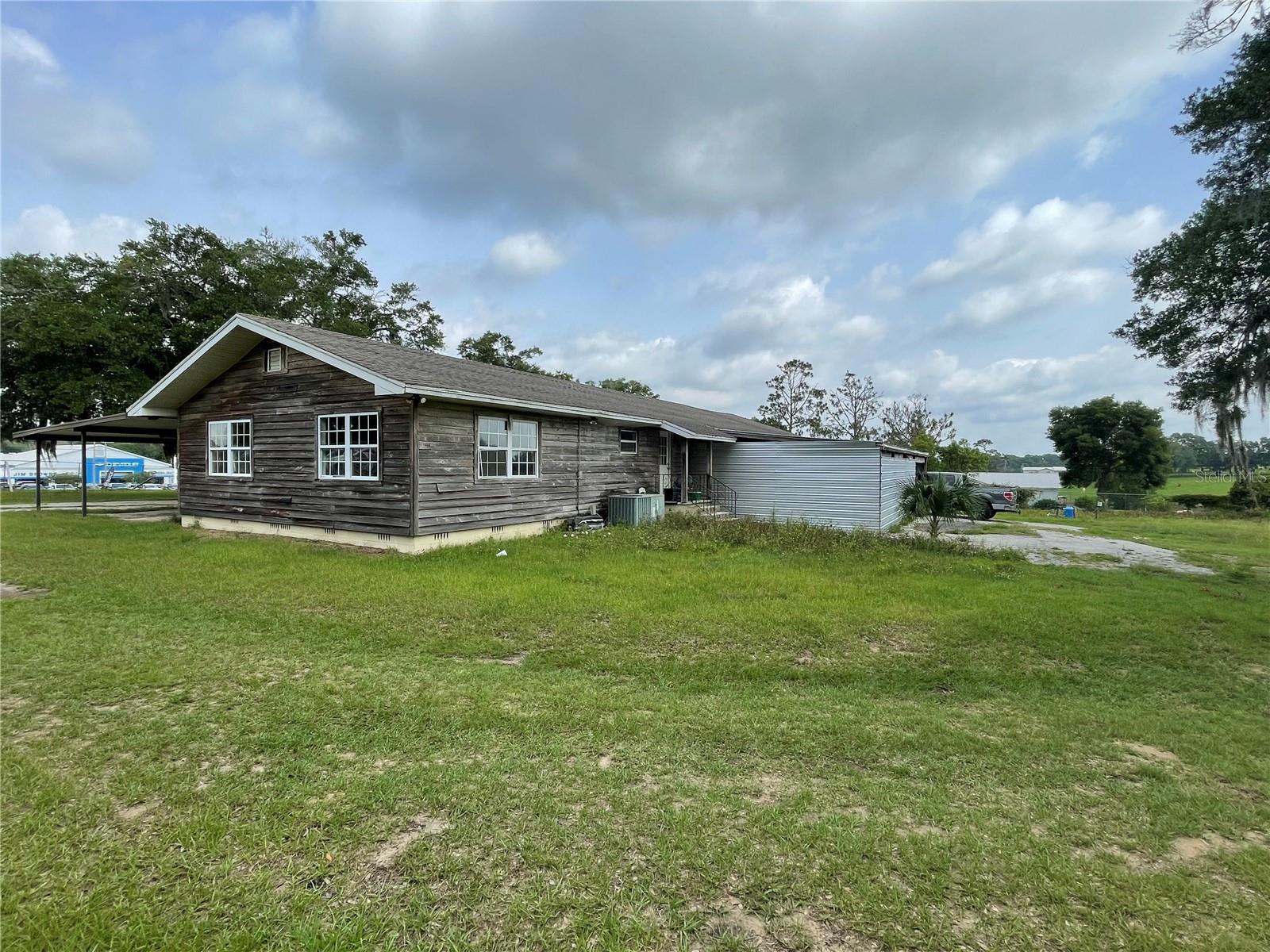 10736 US HIGHWAY 301 — photo 3