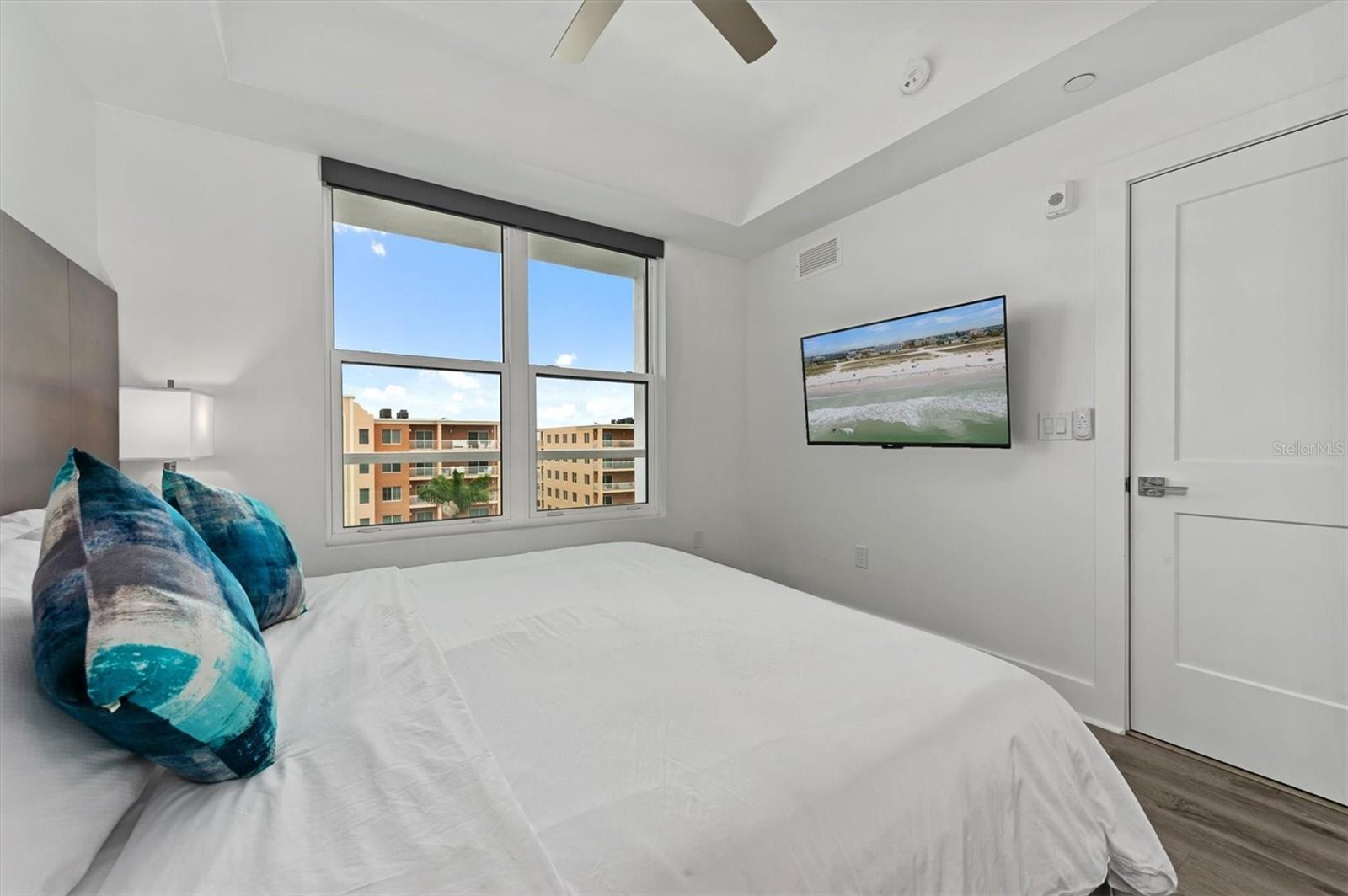 11500 GULF BLVD #610 — photo 21