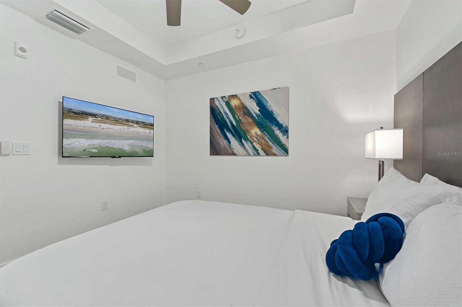 11500 GULF BLVD #610 — photo 22