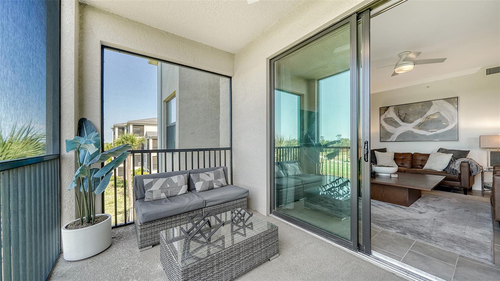 18028 GAWTHROP DR #306 — photo 12