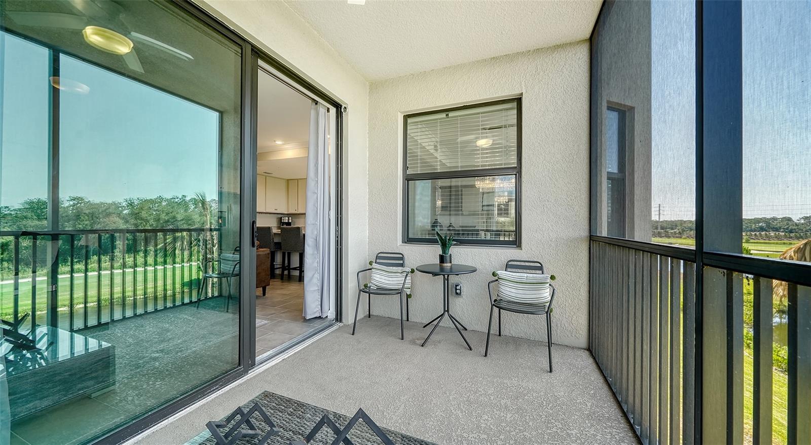 18028 GAWTHROP DR #306 — photo 11