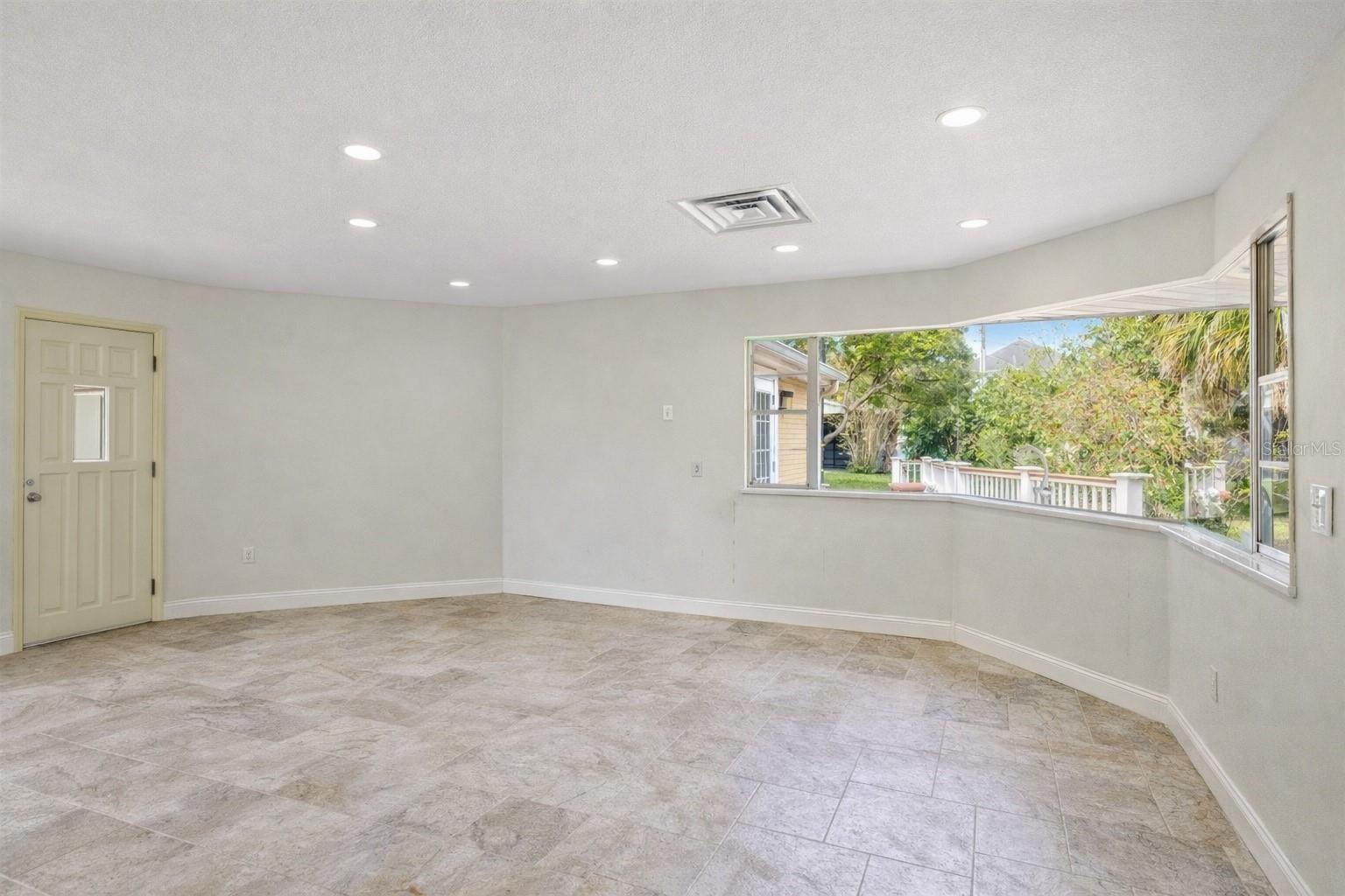 803 BAYSHORE BLVD — photo 32
