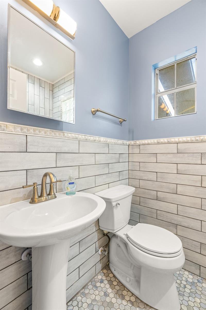 803 BAYSHORE BLVD — photo 46