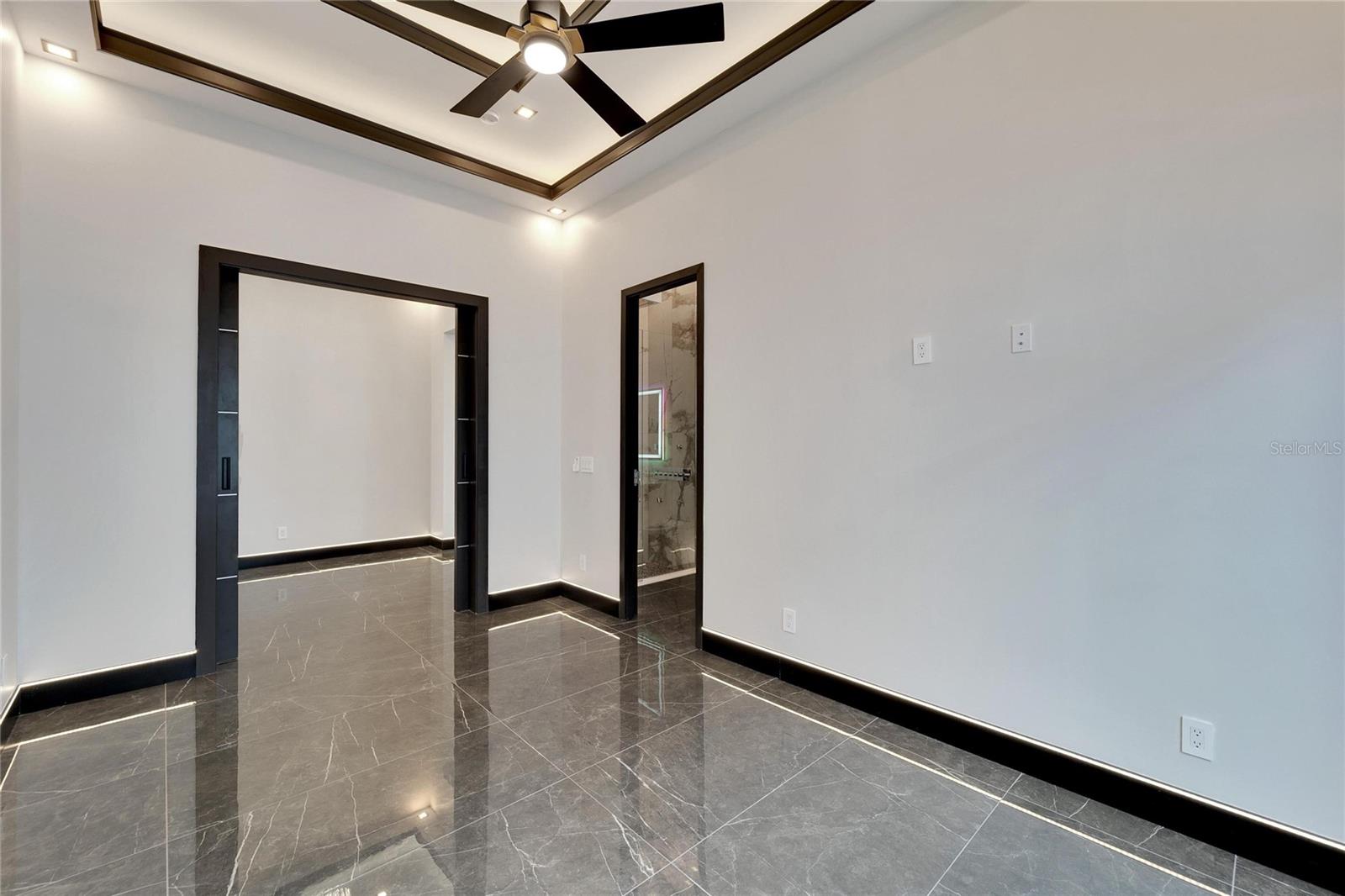 6540 SIMONE SHORES CIR — photo 29