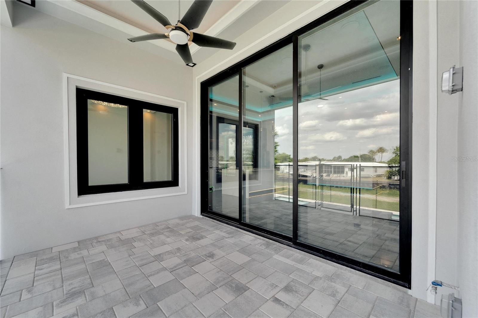 6540 SIMONE SHORES CIR — photo 54