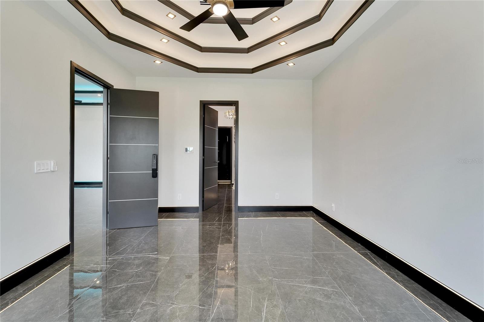 6540 SIMONE SHORES CIR — photo 34