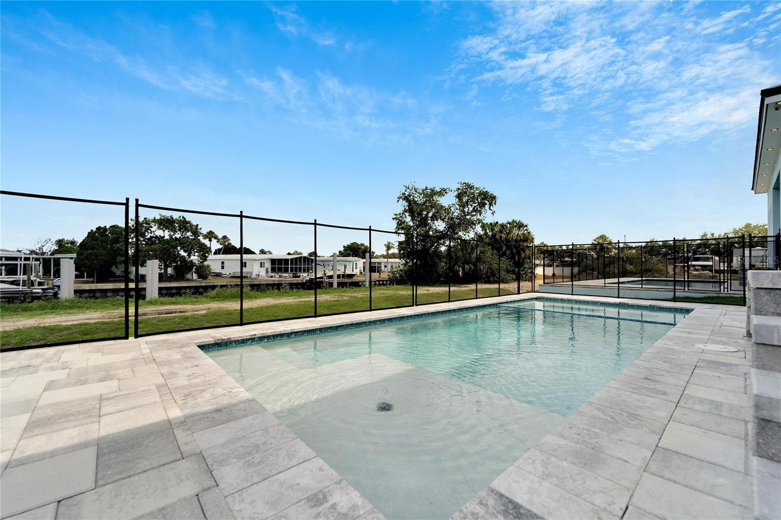6540 SIMONE SHORES CIR — photo 59