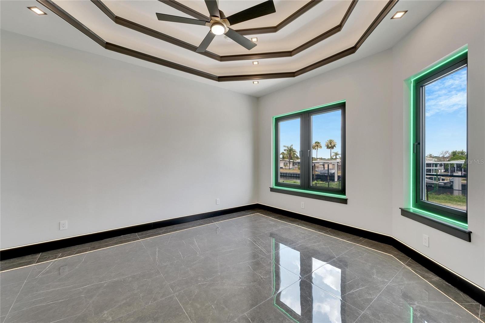 6540 SIMONE SHORES CIR — photo 32