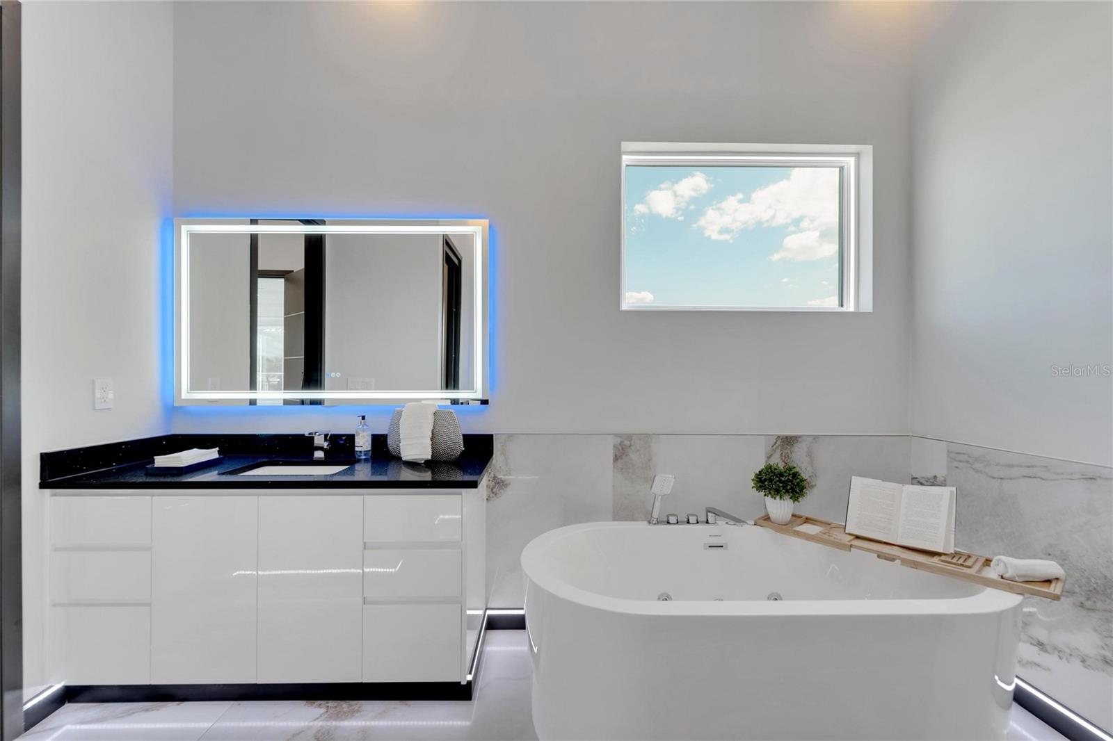 6542 SIMONE SHORES CIR — photo 31
