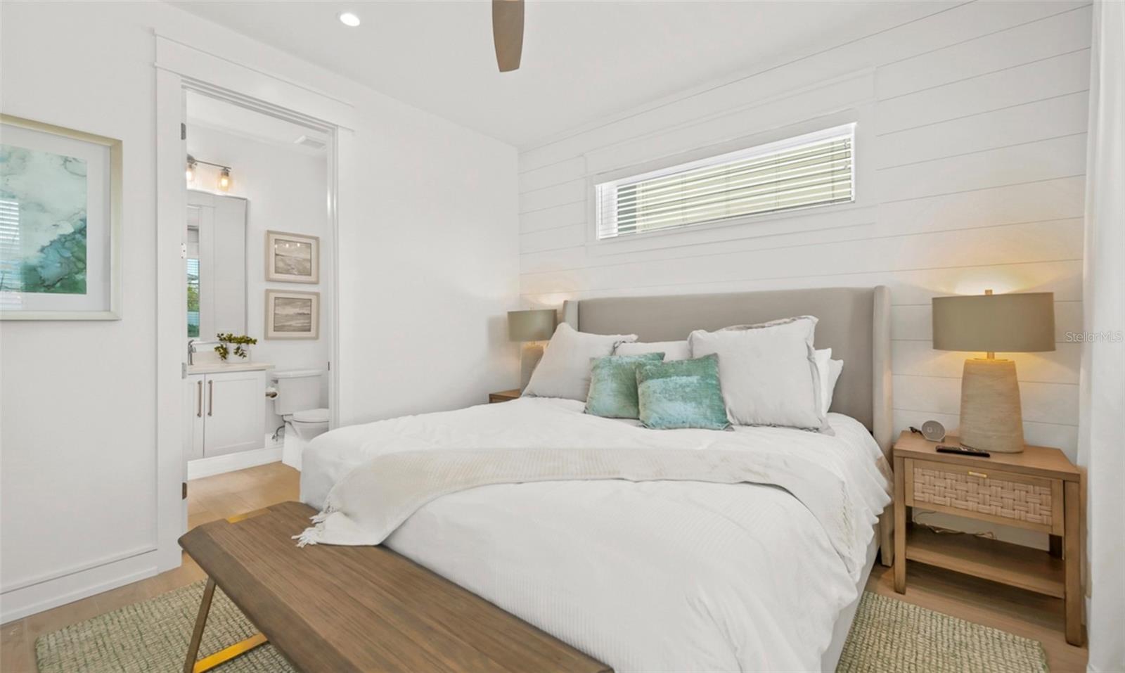 404 NORTH SHORE DR — photo 24