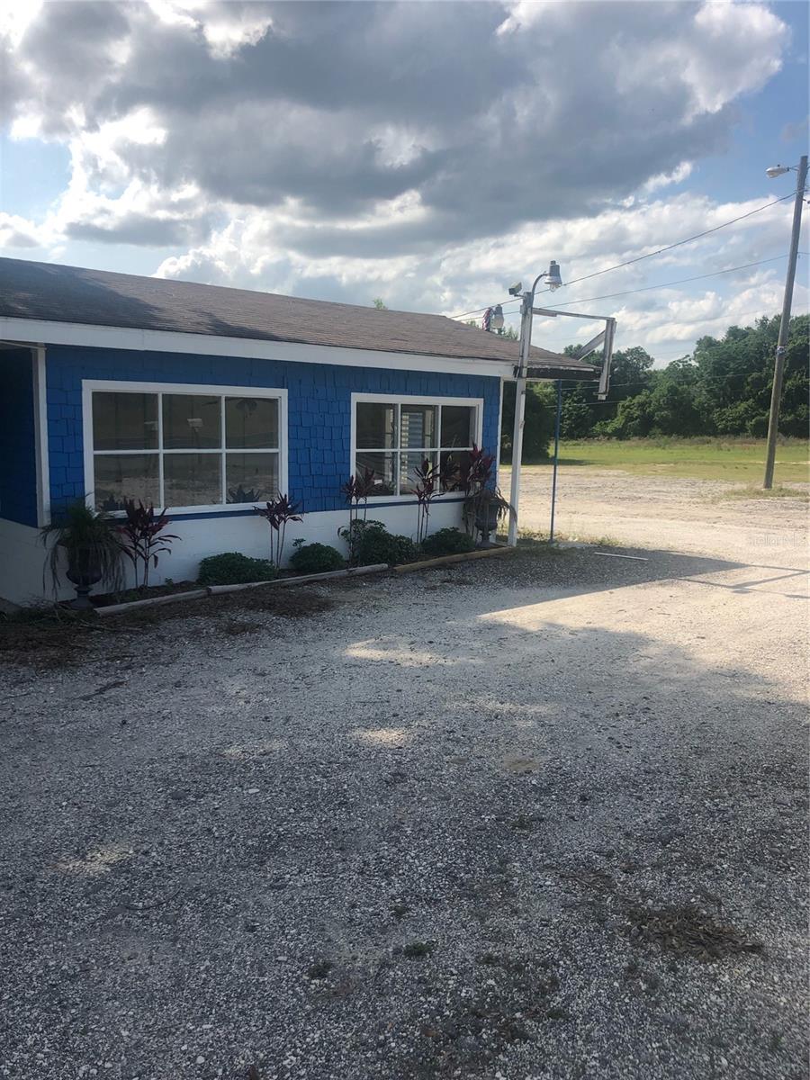 10405 US HIGHWAY 301 — photo 2