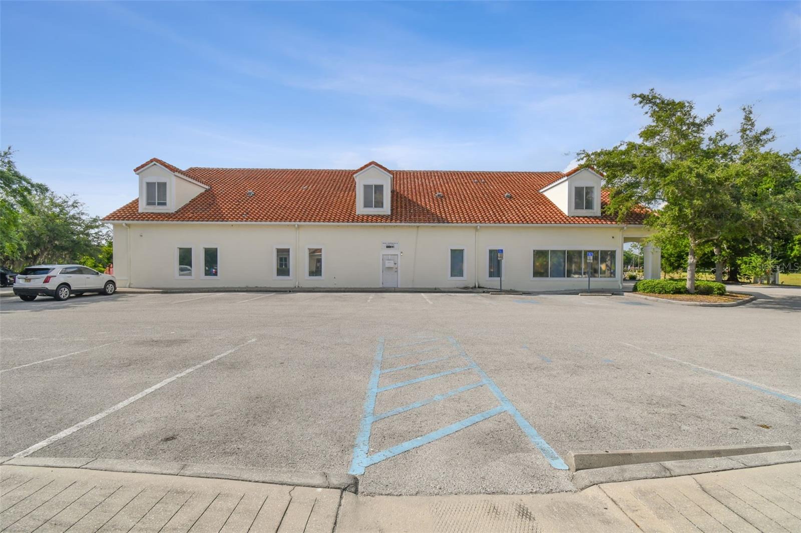 772 CORTARO DR — photo 12