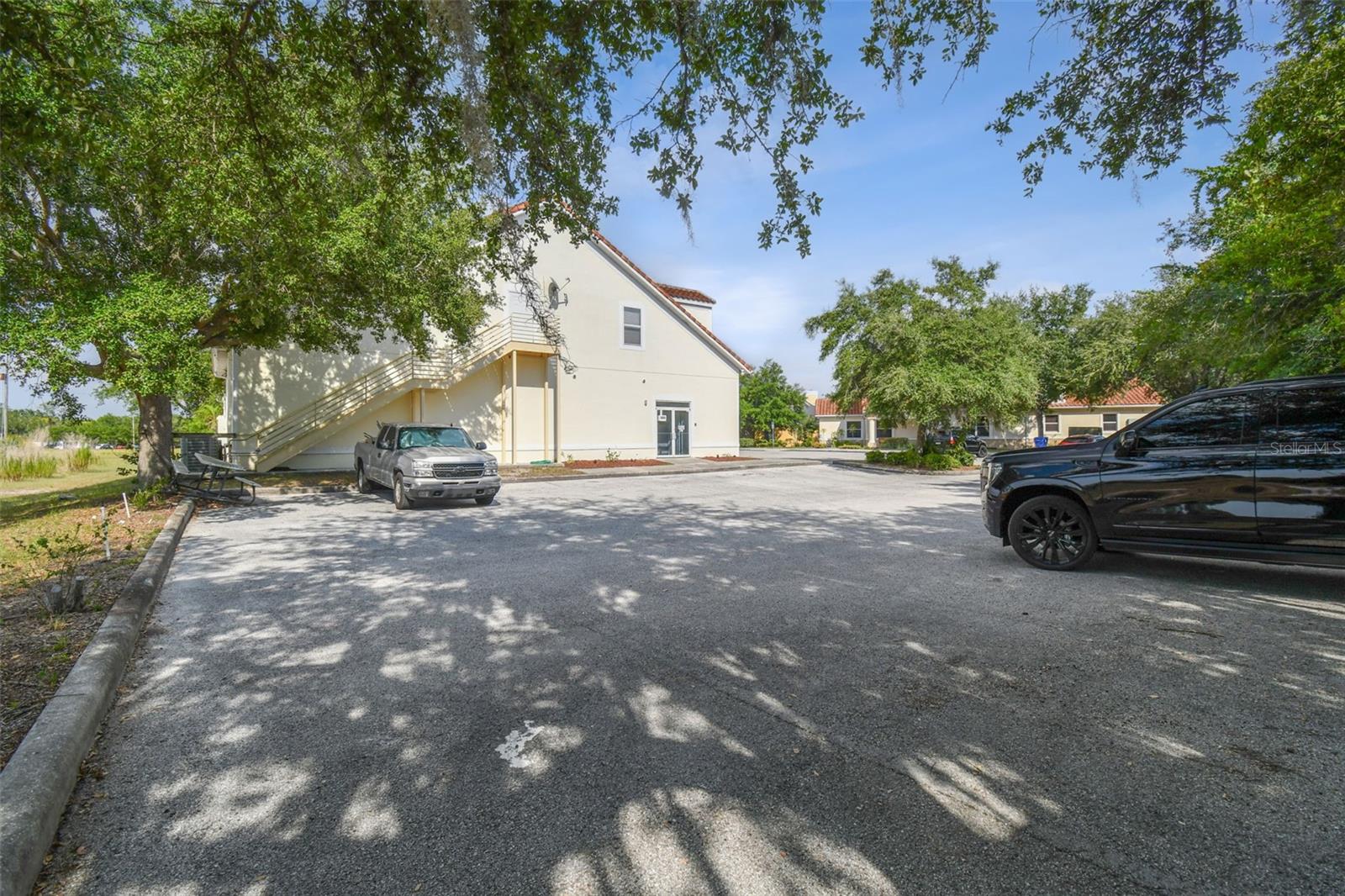 772 CORTARO DR — photo 15