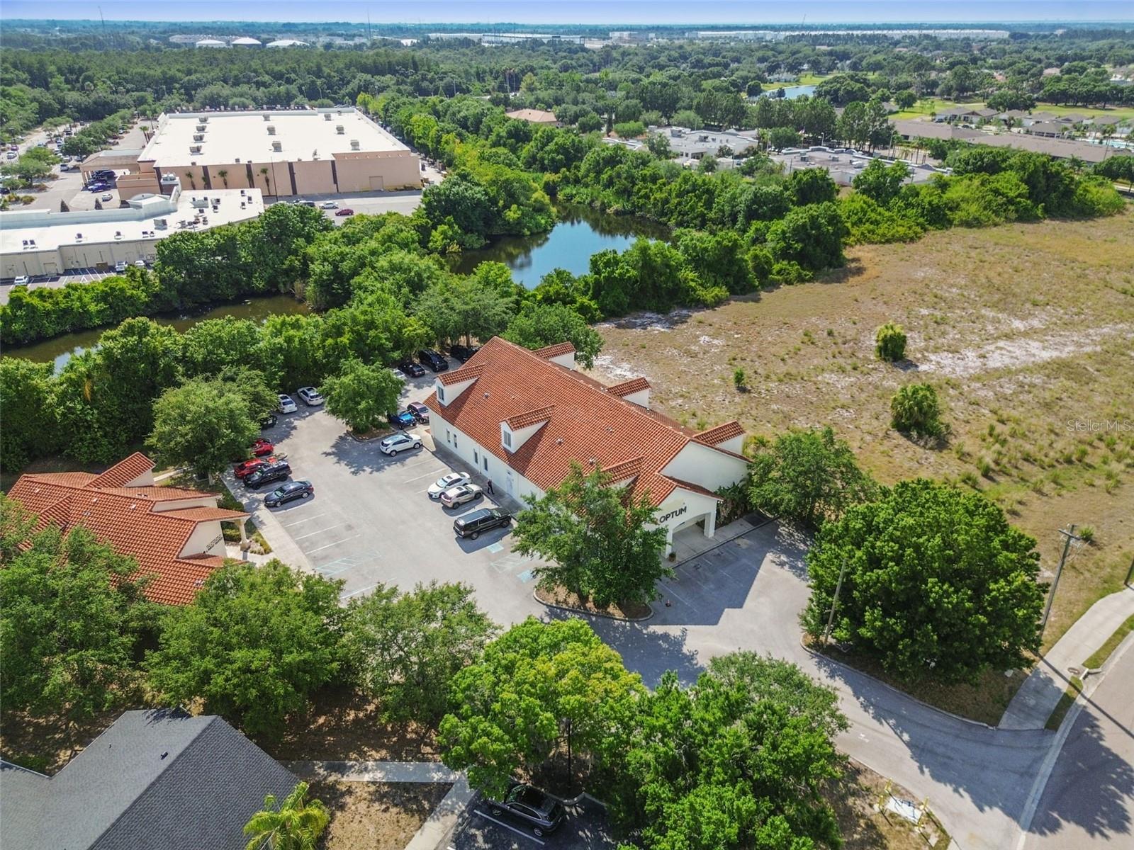 772 CORTARO DR — photo 82