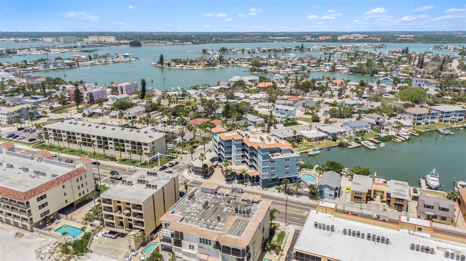 13999 GULF BLVD #406 — photo 32