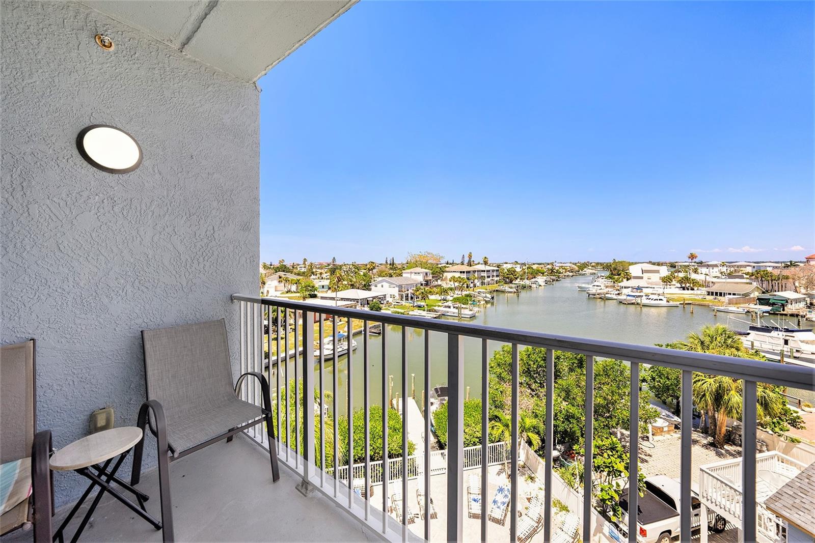 13999 GULF BLVD #406 — photo 4