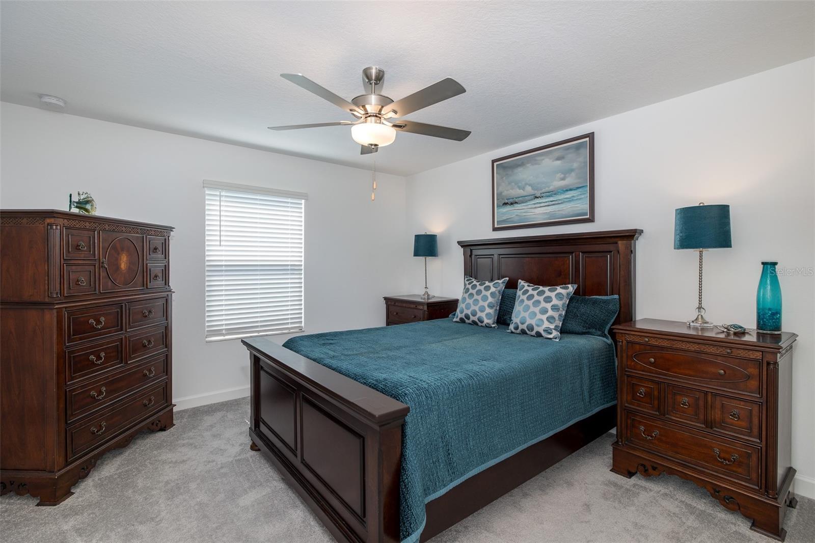 3072 HOVER HALL LN — photo 37