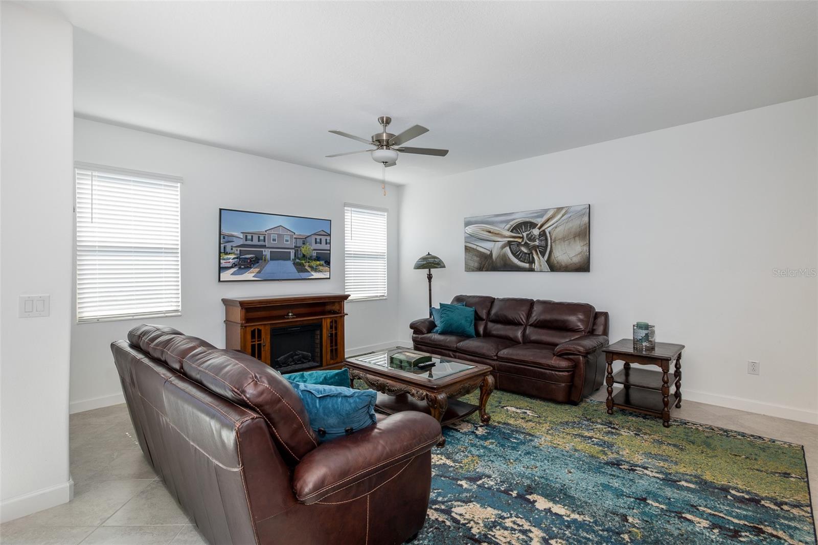 3072 HOVER HALL LN — photo 16