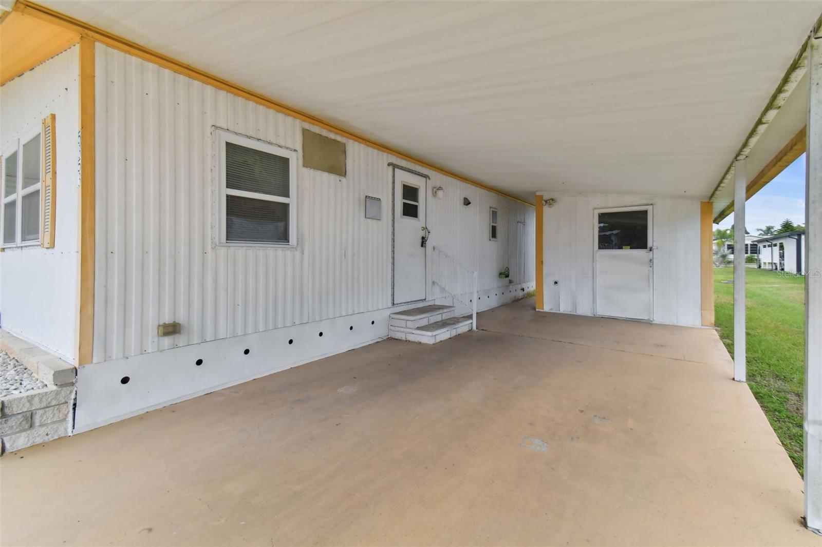 5353 COMANCHE ST — photo 5