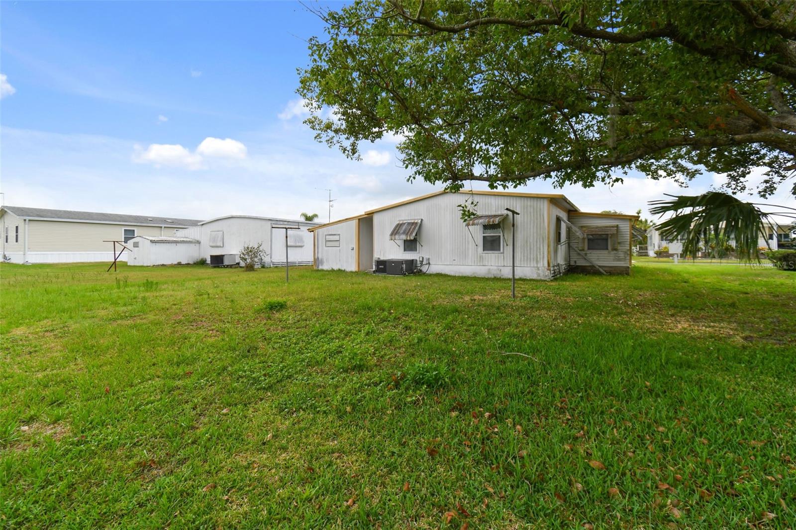5353 COMANCHE ST — photo 37