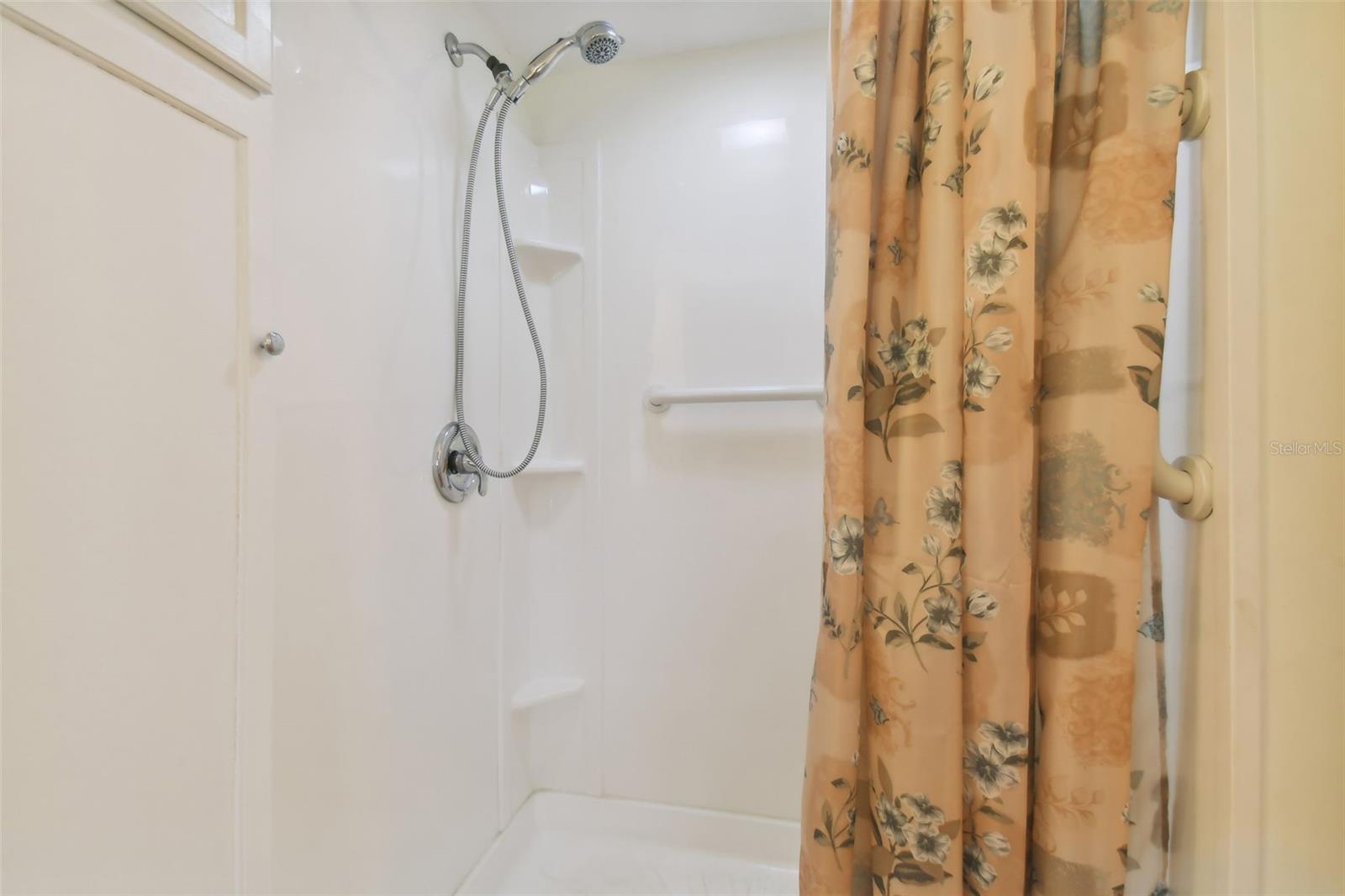5353 COMANCHE ST — photo 32