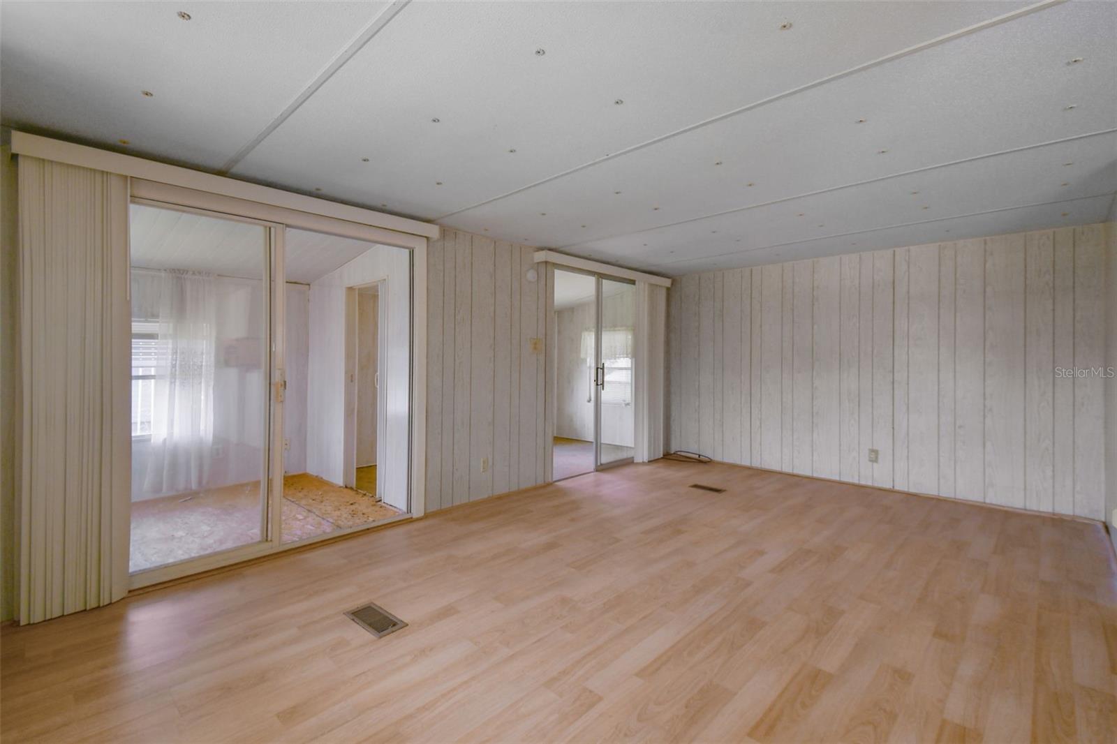 5353 COMANCHE ST — photo 13
