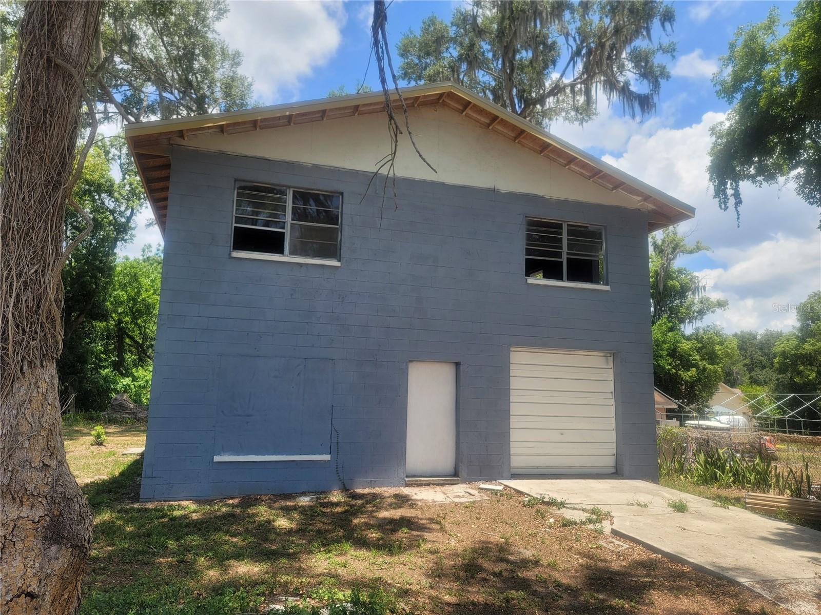 510 TIGHE AVE — photo 45