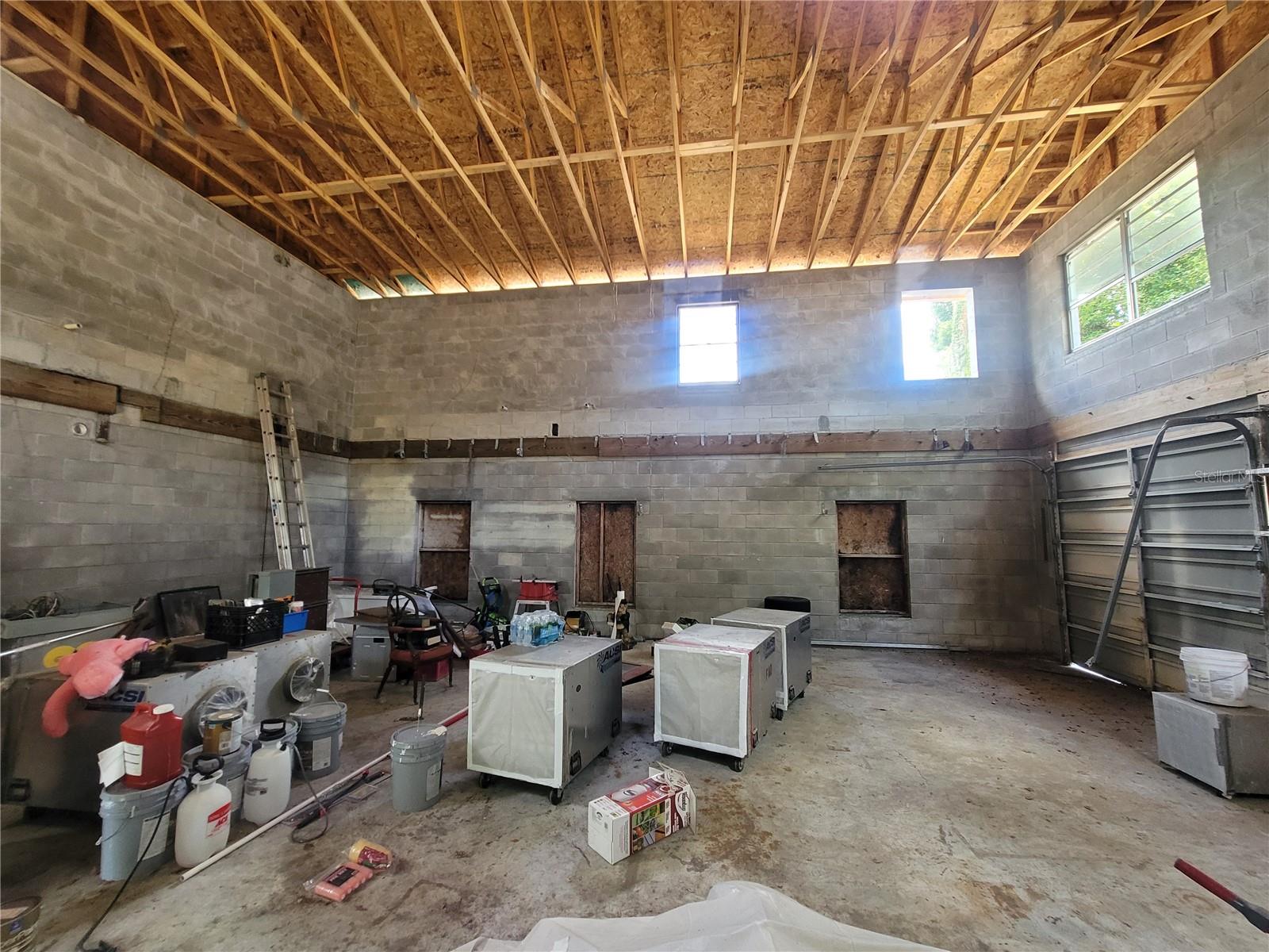 510 TIGHE AVE — photo 46