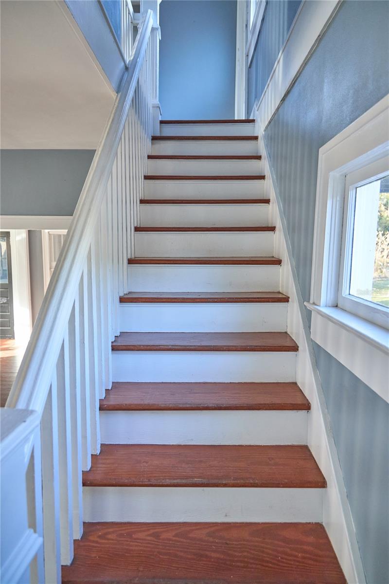 510 TIGHE AVE — photo 21