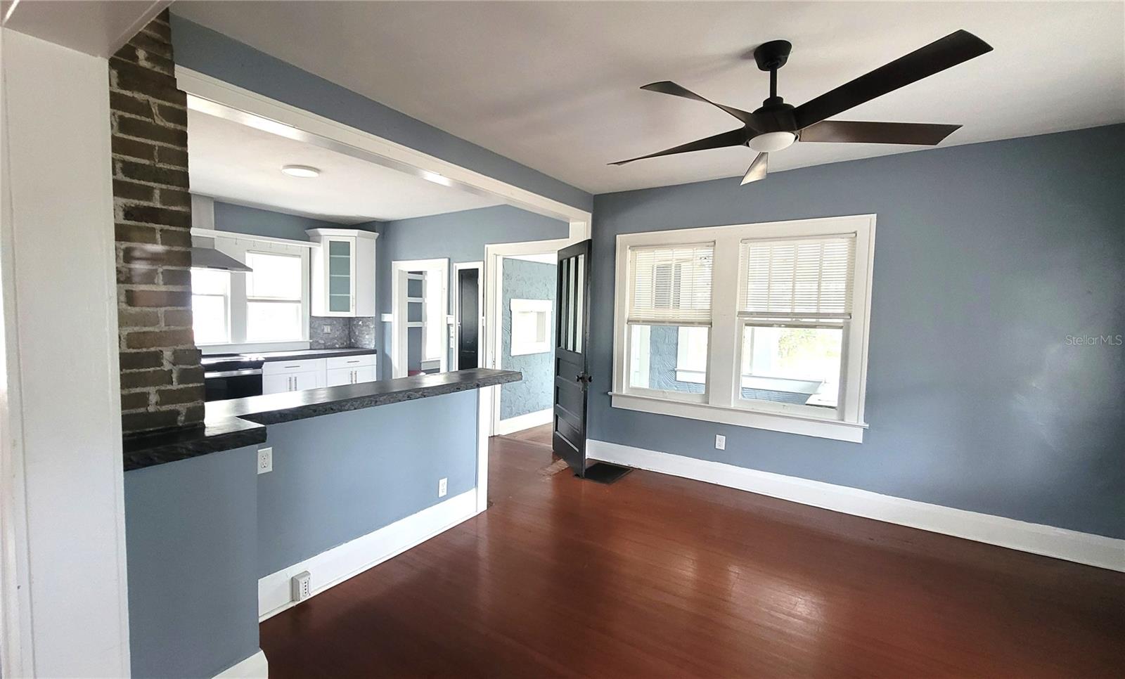 510 TIGHE AVE — photo 16