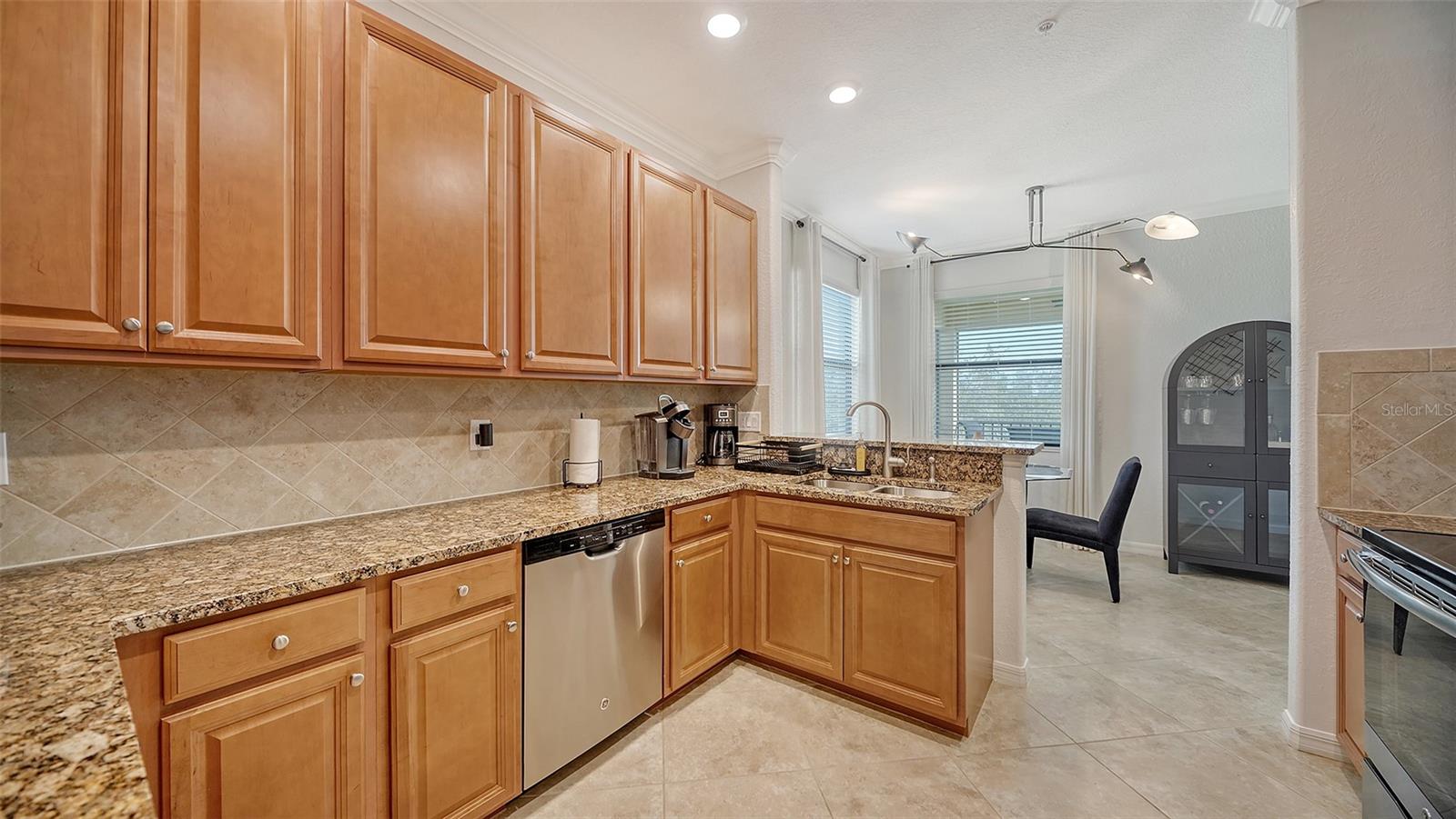 6512 GRAND ESTUARY TRL #102 — photo 17