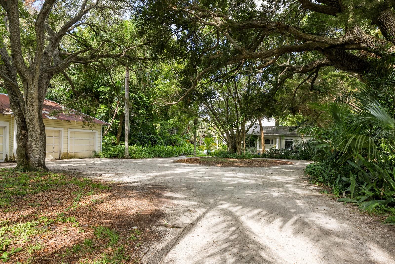 3301 BAY SHORE RD — photo 15