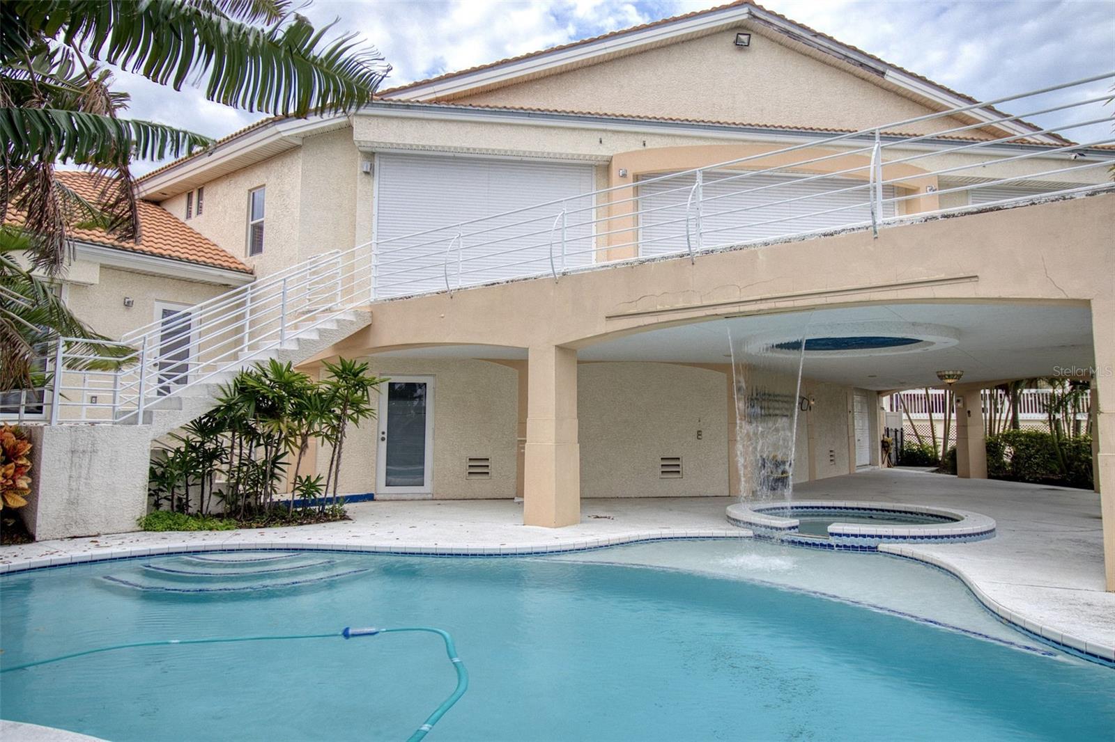 131 SANDS POINT DRIVE — photo 43