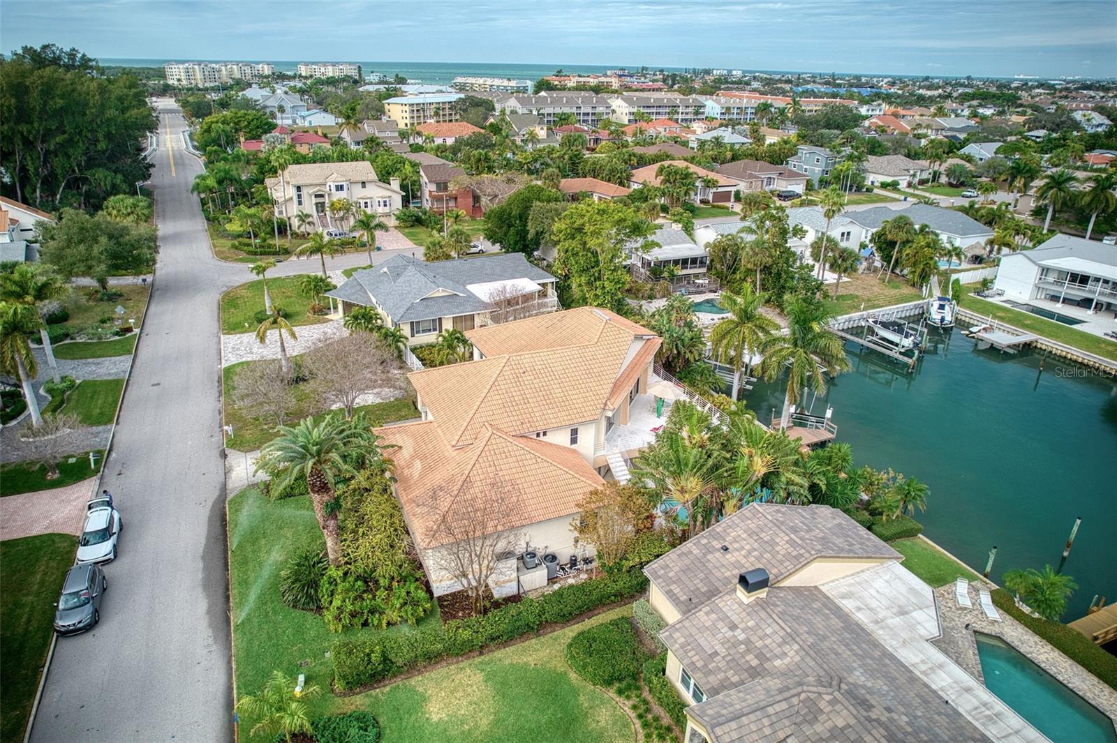 131 SANDS POINT DRIVE — photo 51