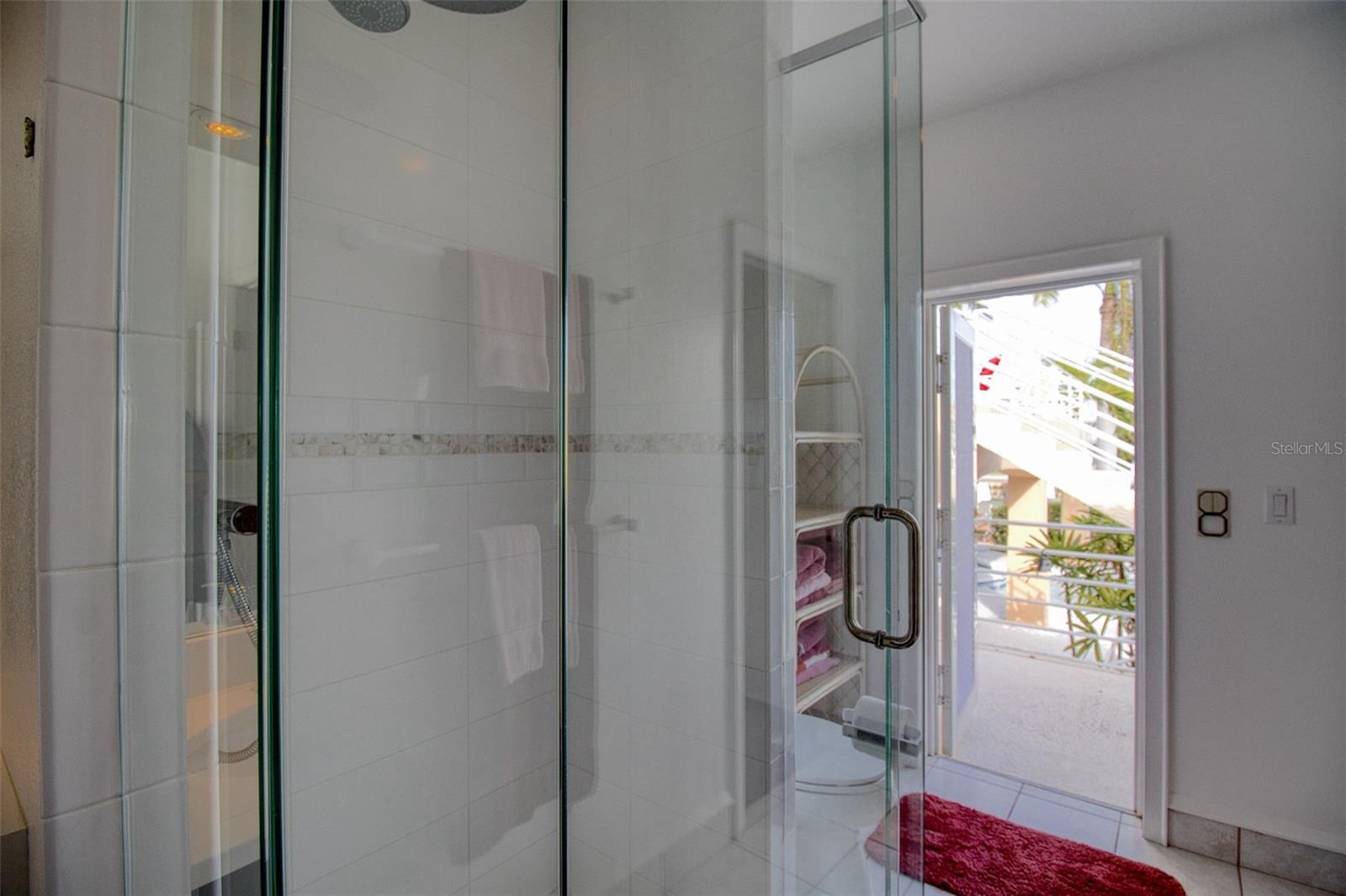 131 SANDS POINT DRIVE — photo 23