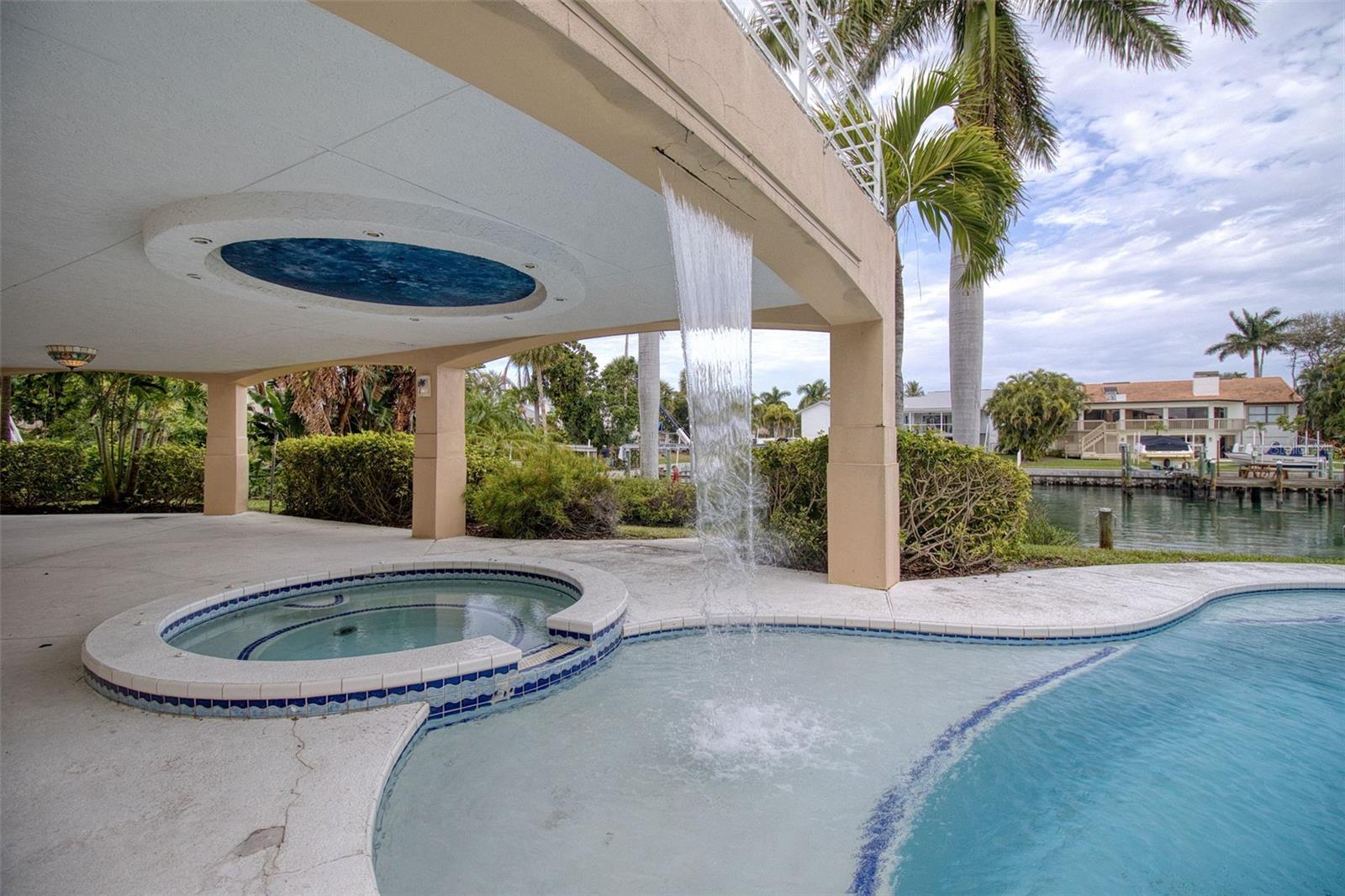 131 SANDS POINT DRIVE — photo 42