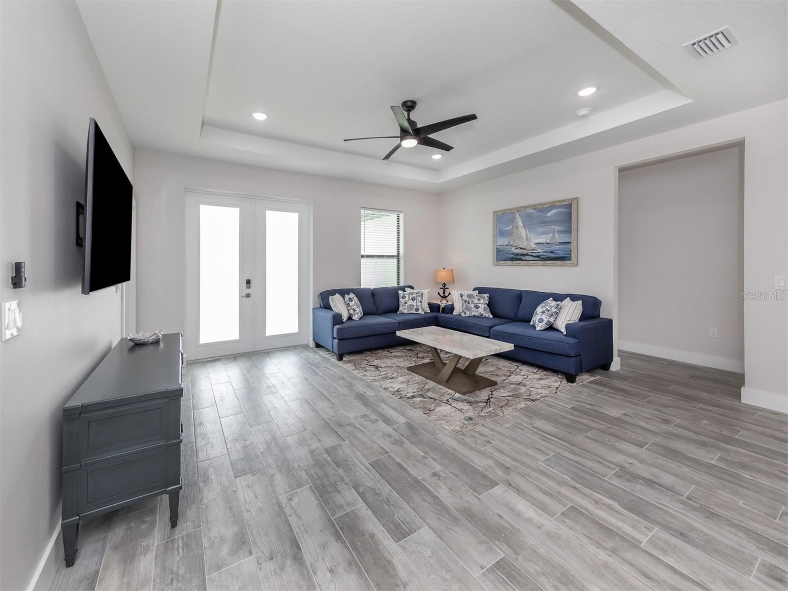 17566 DE MIRANDA AVE — photo 3