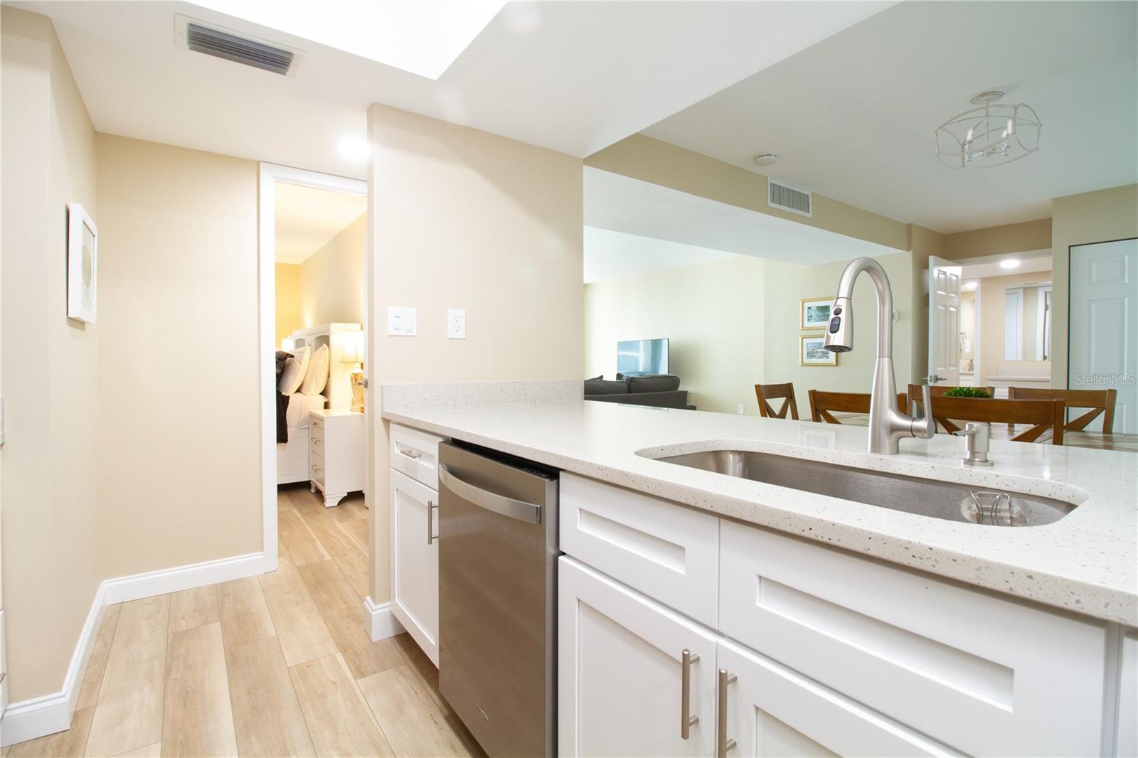 440 S GULFVIEW BLVD #1002 — photo 10