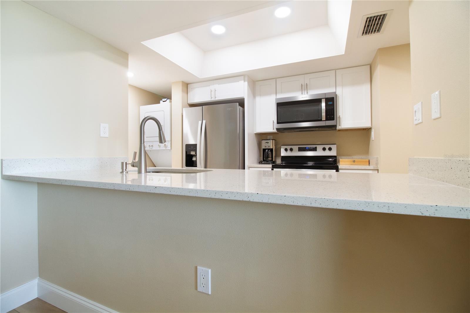 440 S GULFVIEW BLVD #1002 — photo 9