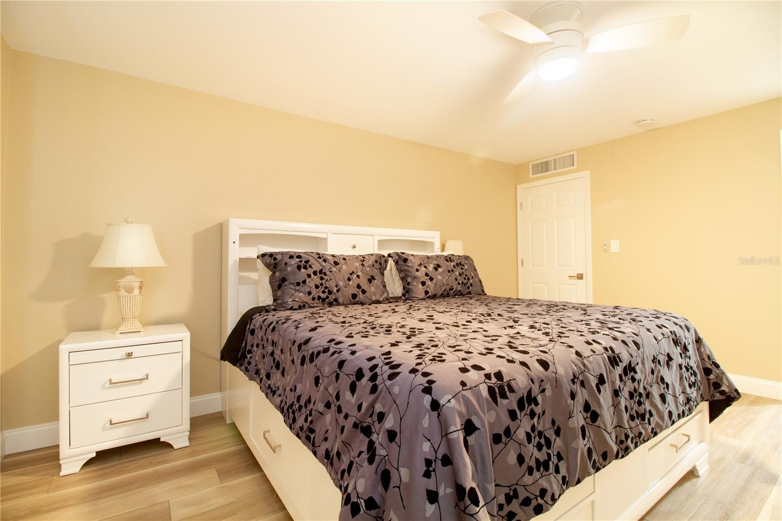 440 S GULFVIEW BLVD #1002 — photo 18