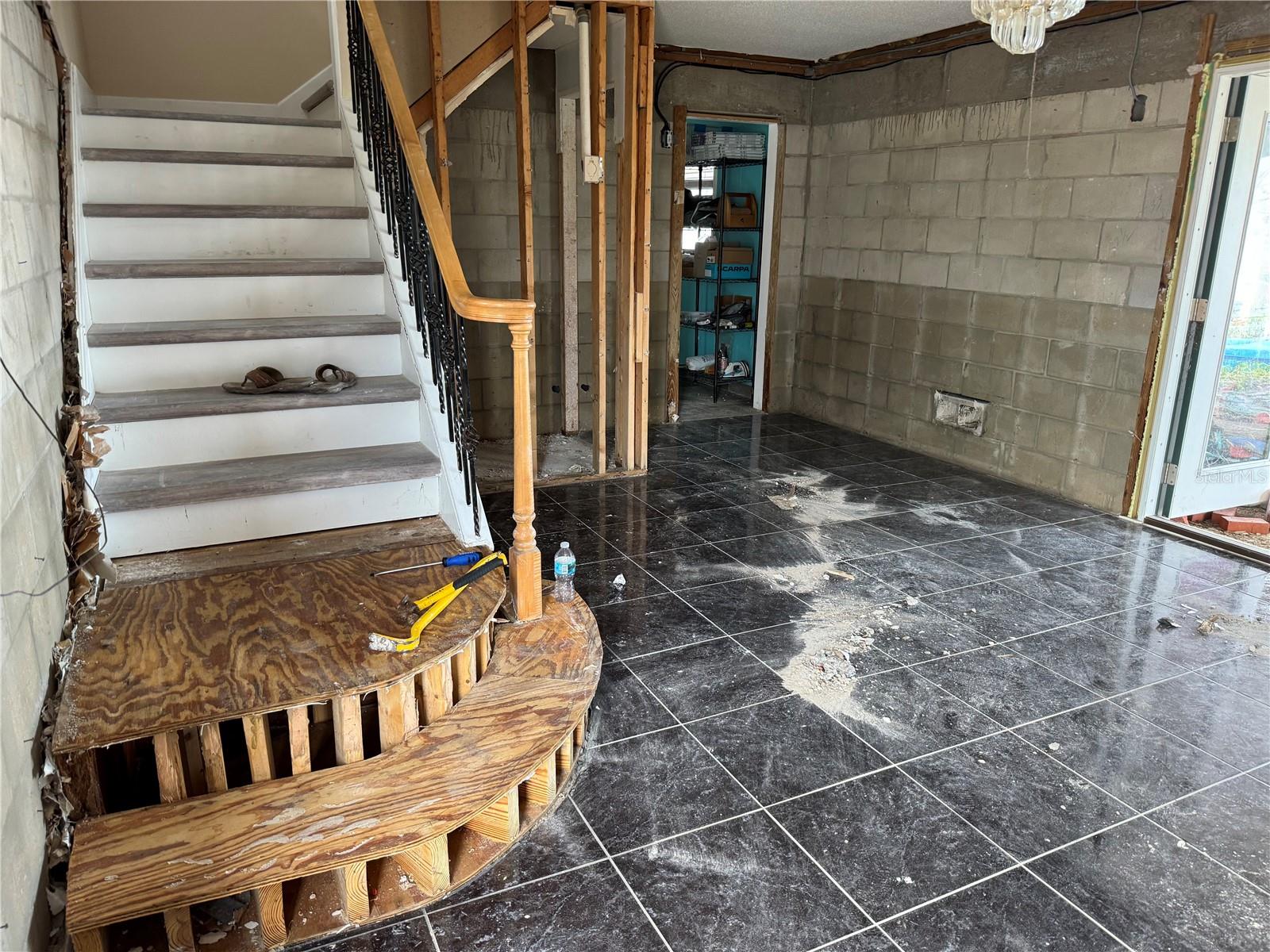 15529 REDINGTON DR — photo 10
