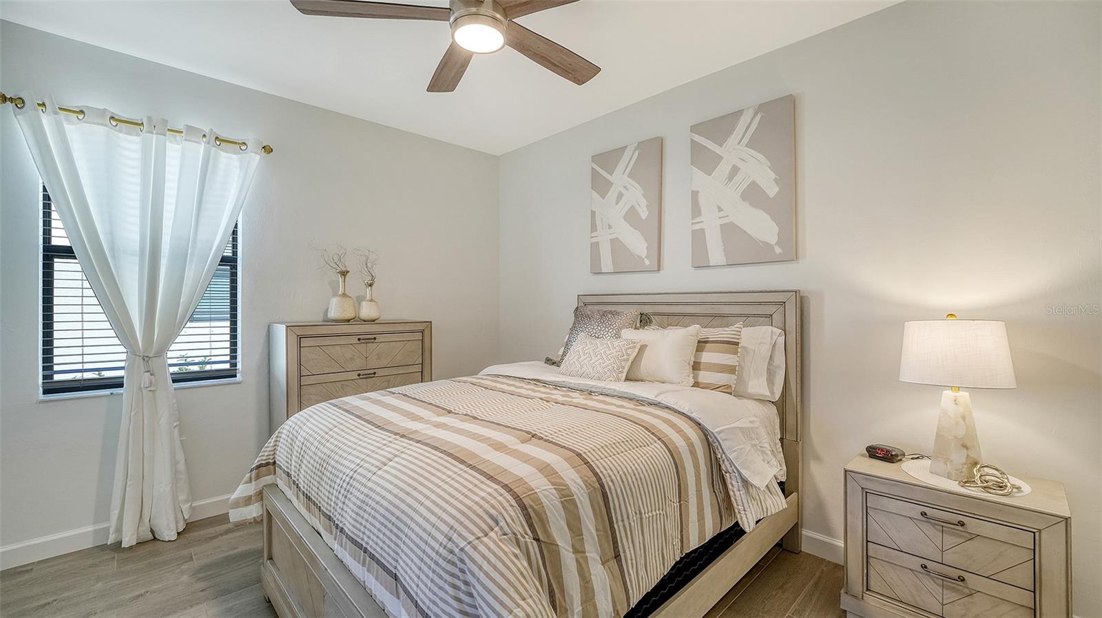 4909 OYSTER PEARL ST — photo 41