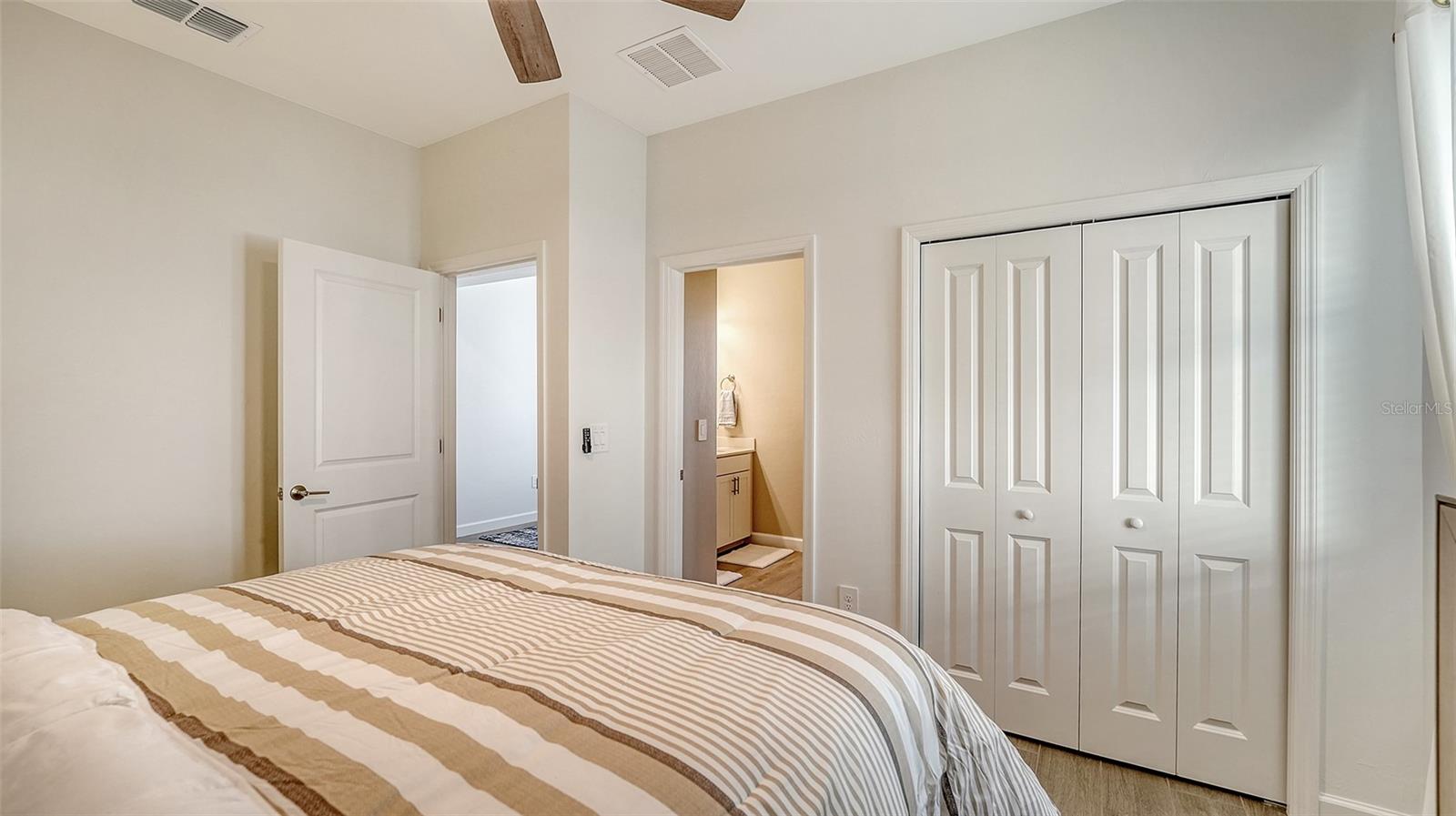 4909 OYSTER PEARL ST — photo 42