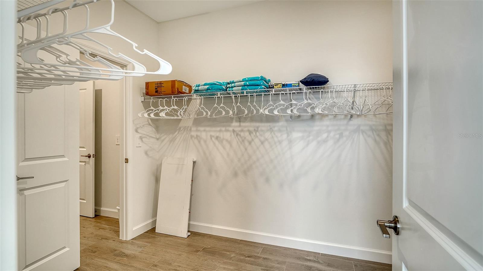 4909 OYSTER PEARL ST — photo 32