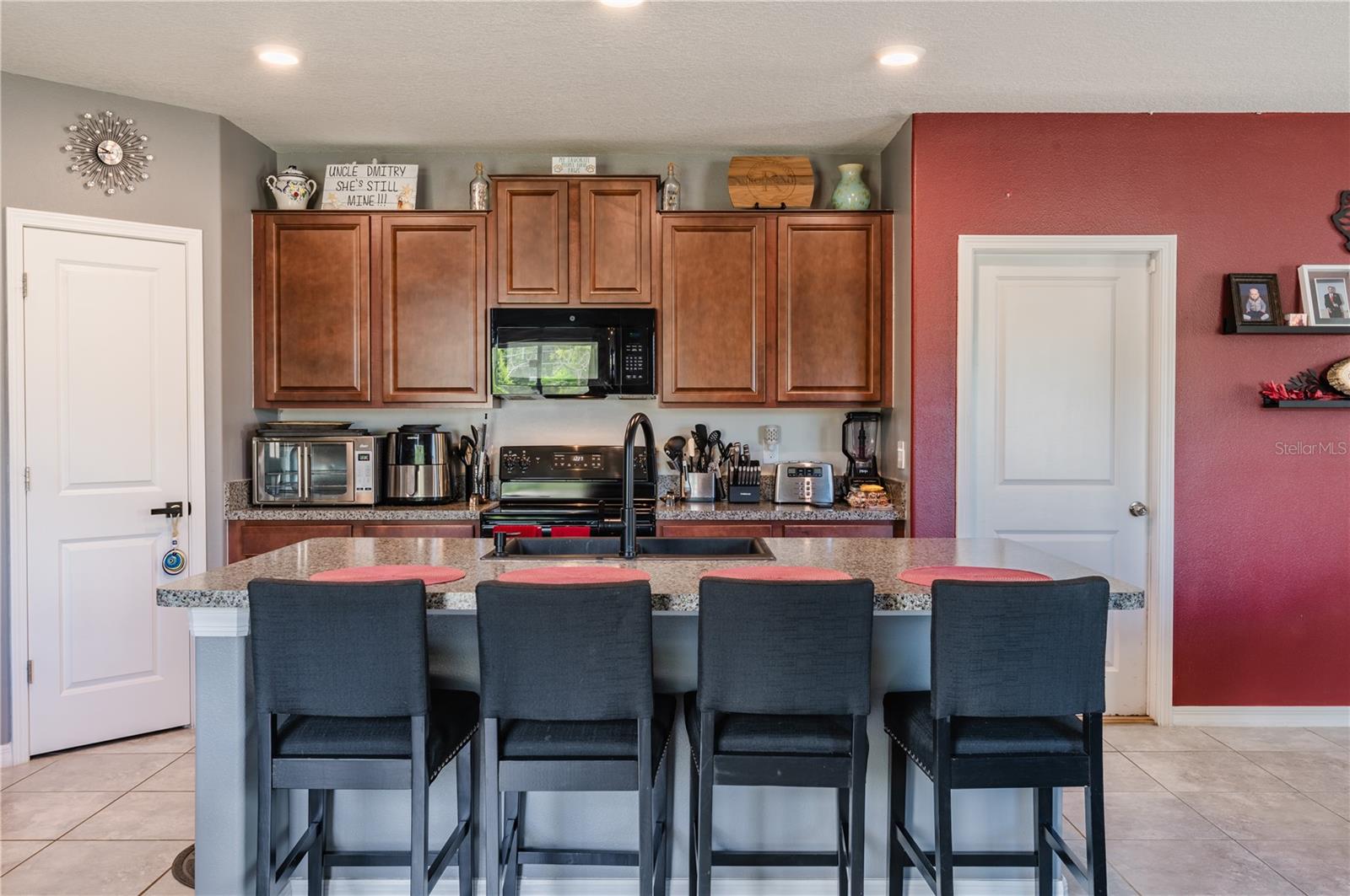 409 SERENITY MILL LOOP — photo 12
