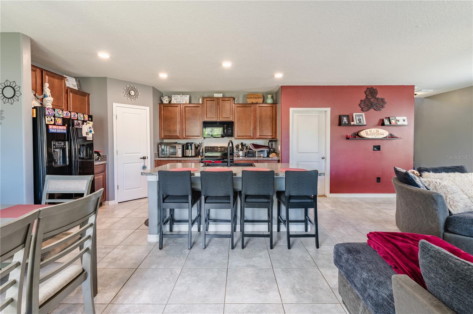 409 SERENITY MILL LOOP — photo 11