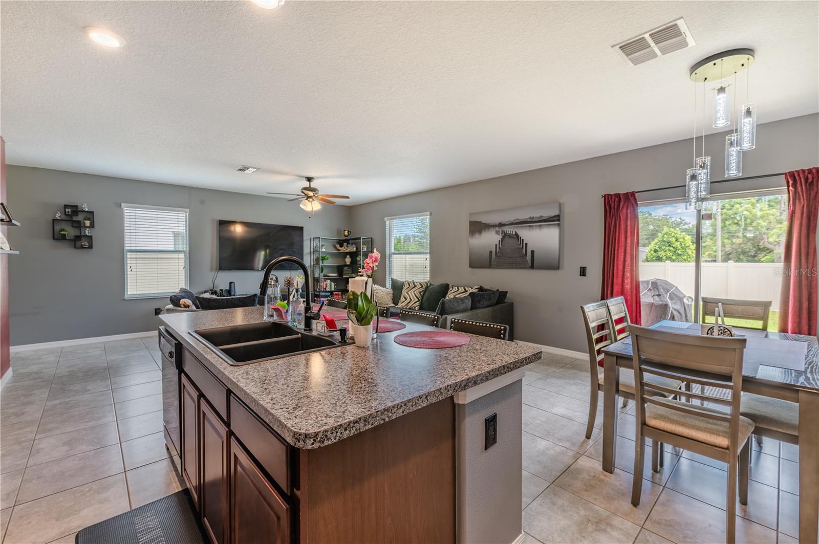 409 SERENITY MILL LOOP — photo 15
