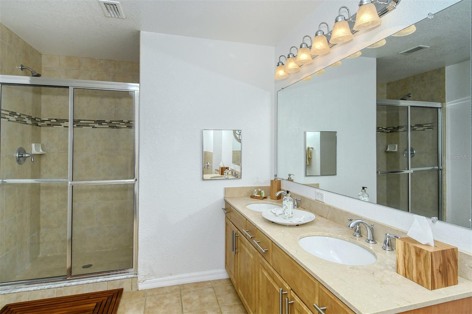 1064 N TAMIAMI TRL #1627 — photo 24