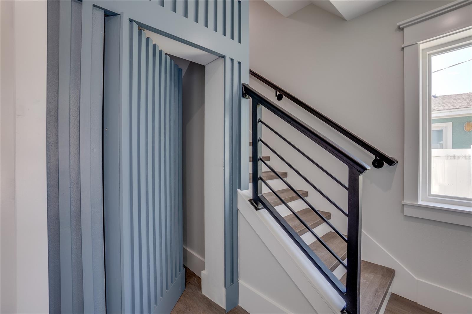 2102 AVENUE B — photo 46