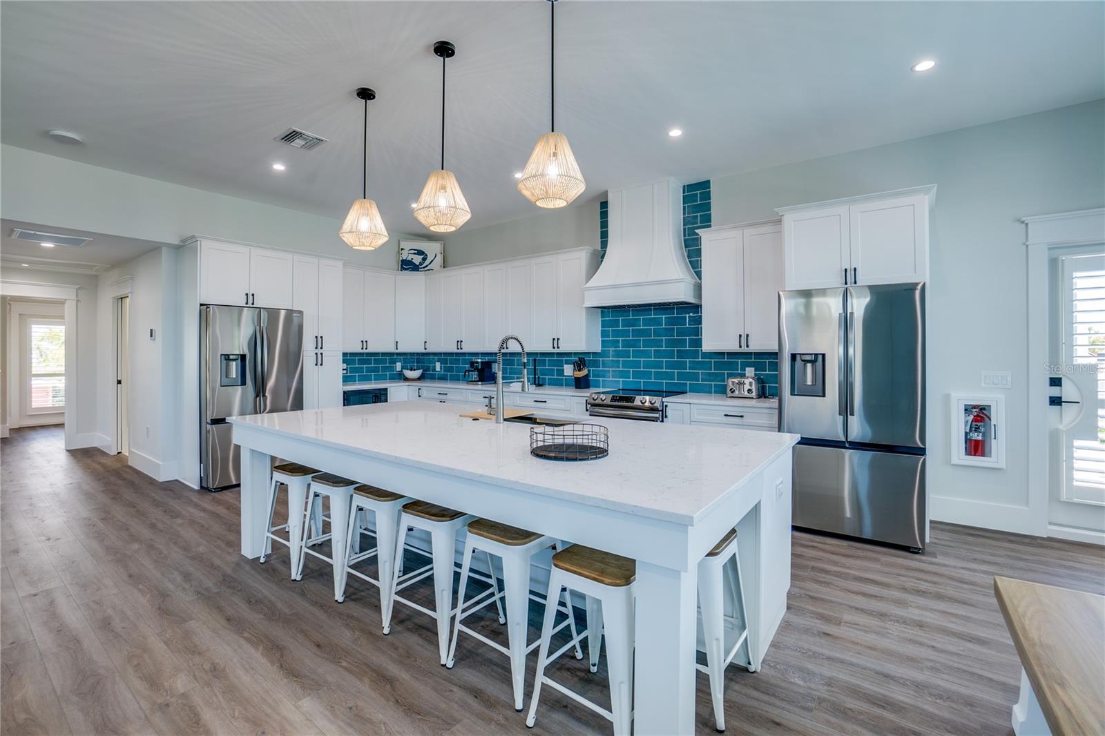 2102 AVENUE B — photo 10